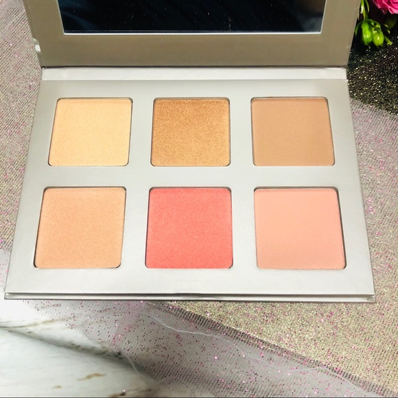 🌺 ICONIC LONDON BLAZE CHASER FACE PALETTE - Picture 4 of 14